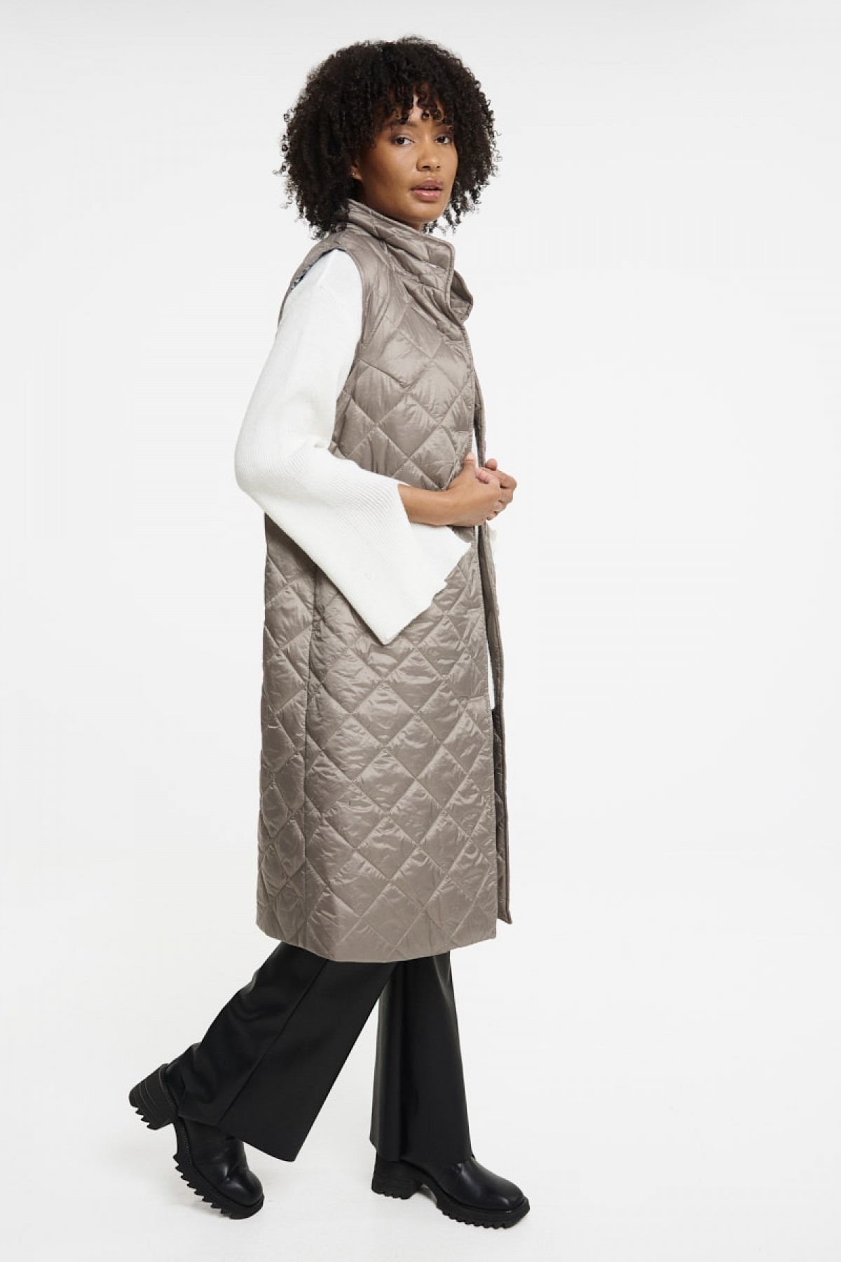 BE YOU LONG PUFFER VEST IN GREY