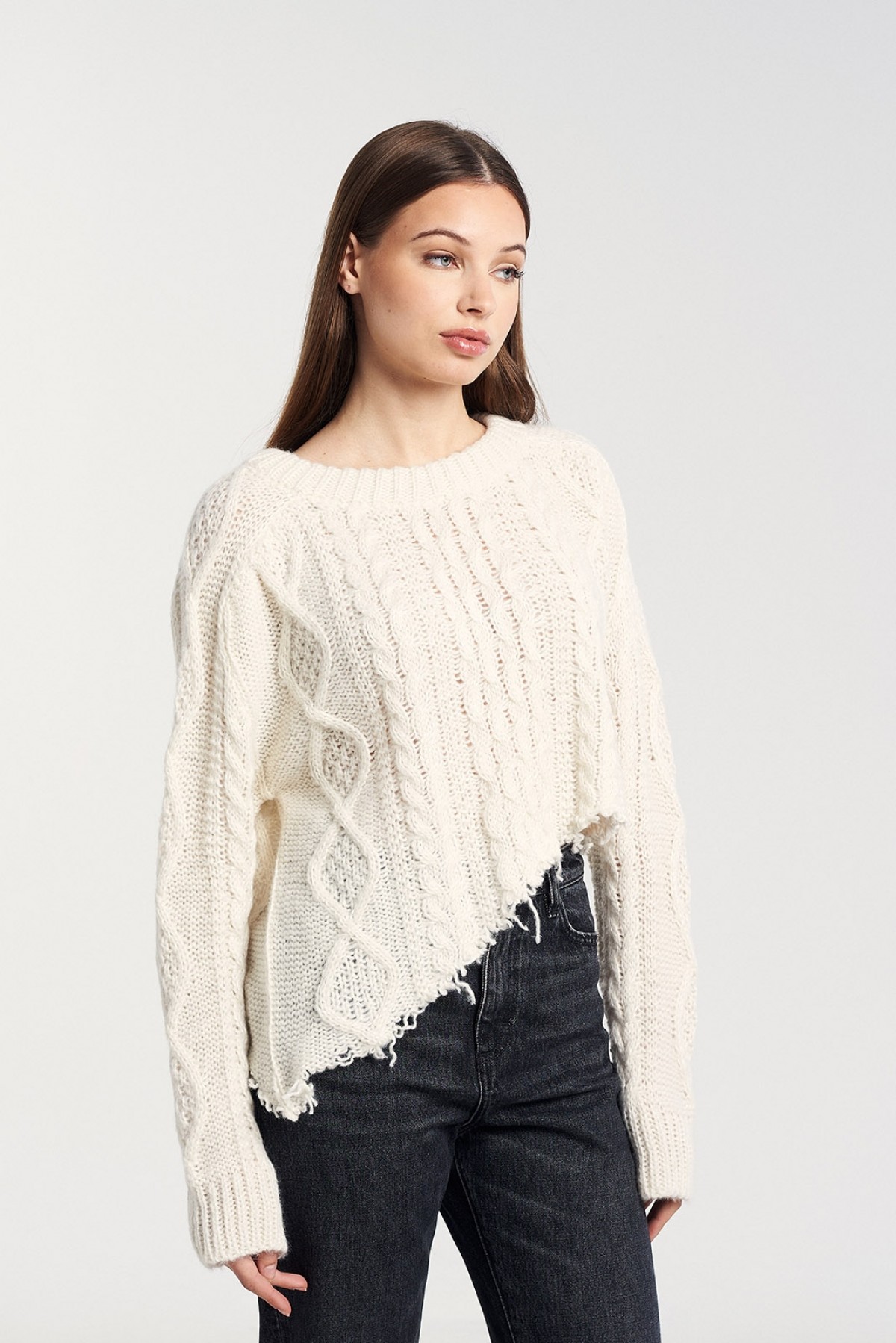 CHRISTELLE NIMA ASYMMETRIC CHUNKY RECYCLED POLYESTER JUMPER IN OFF WHITE