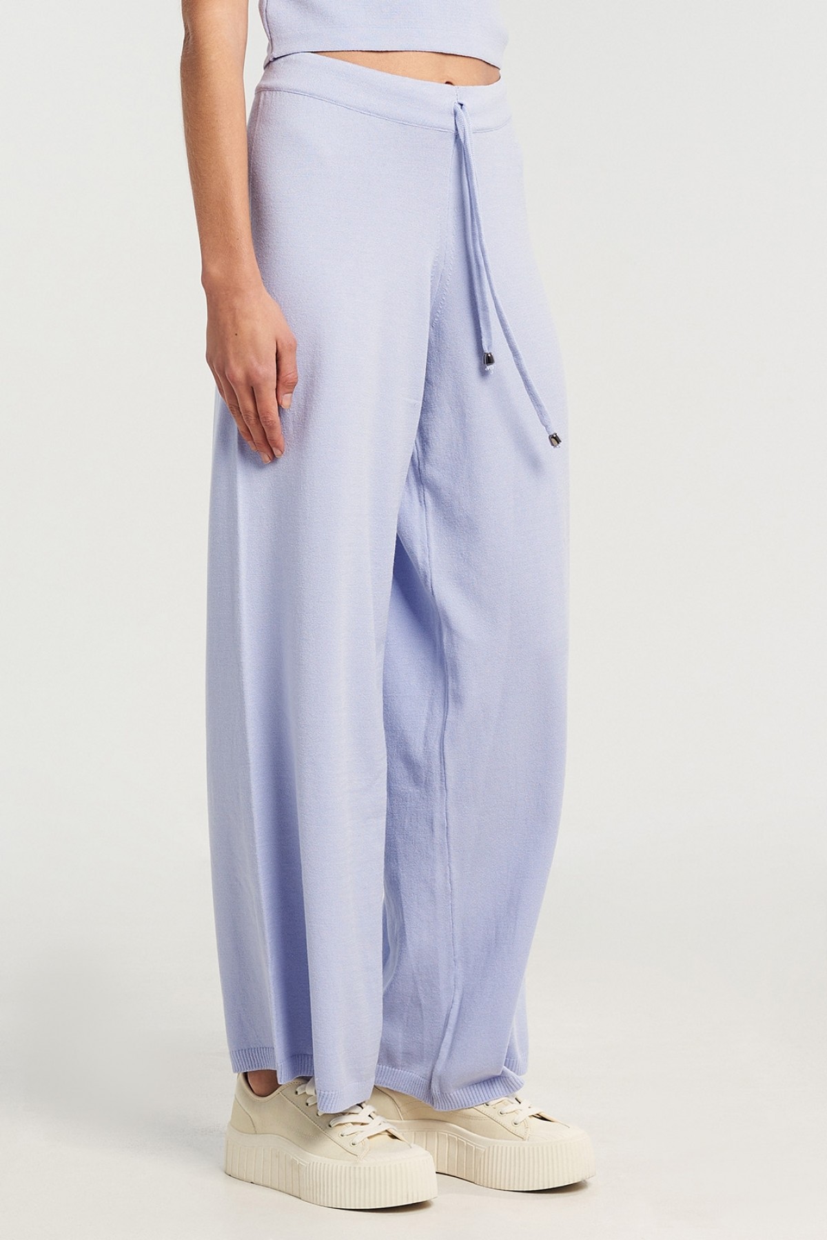 VISCOSE KNIT TROUSERS IN LAVENDER
