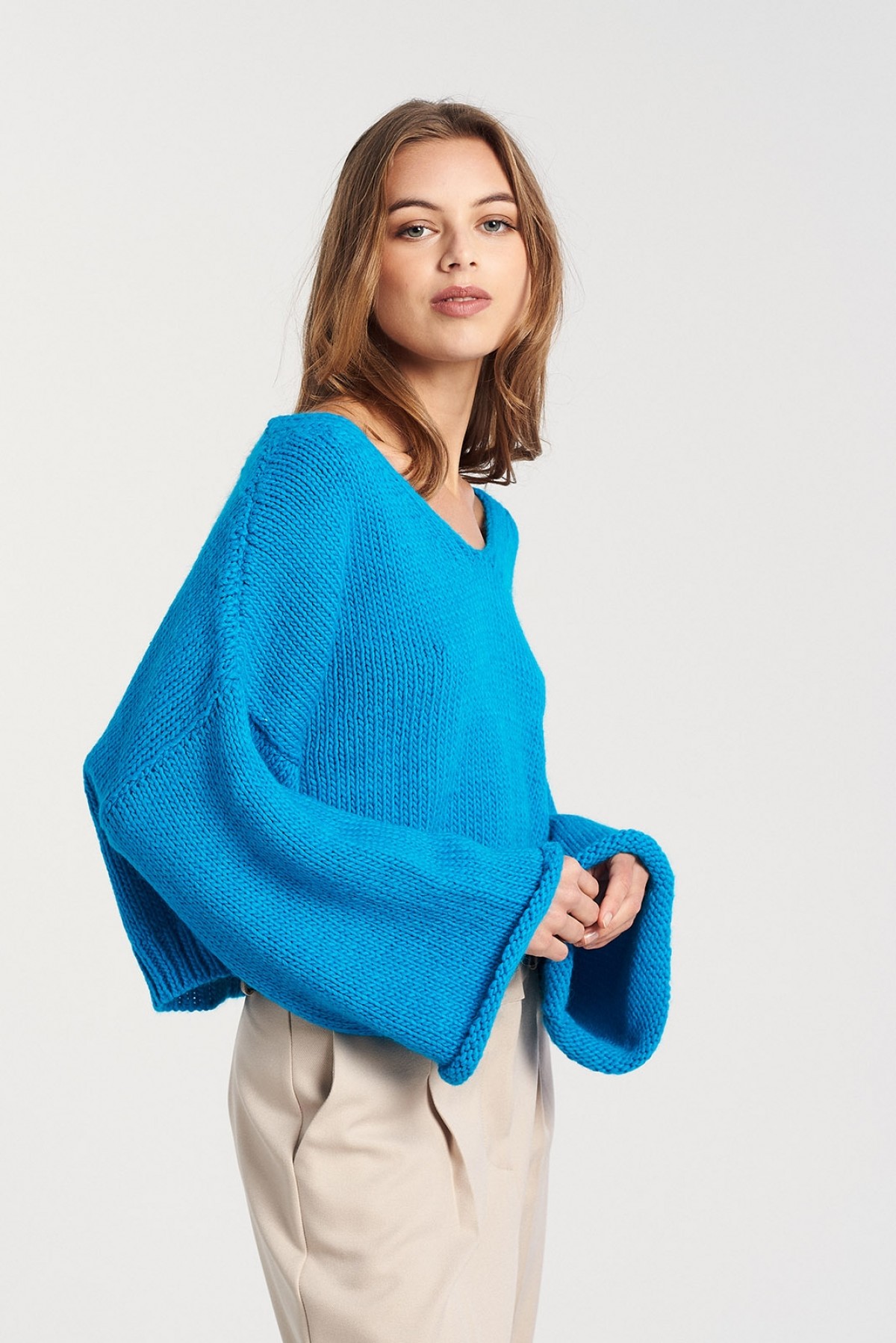 WOOL CROP TOP IN TURQUOISE