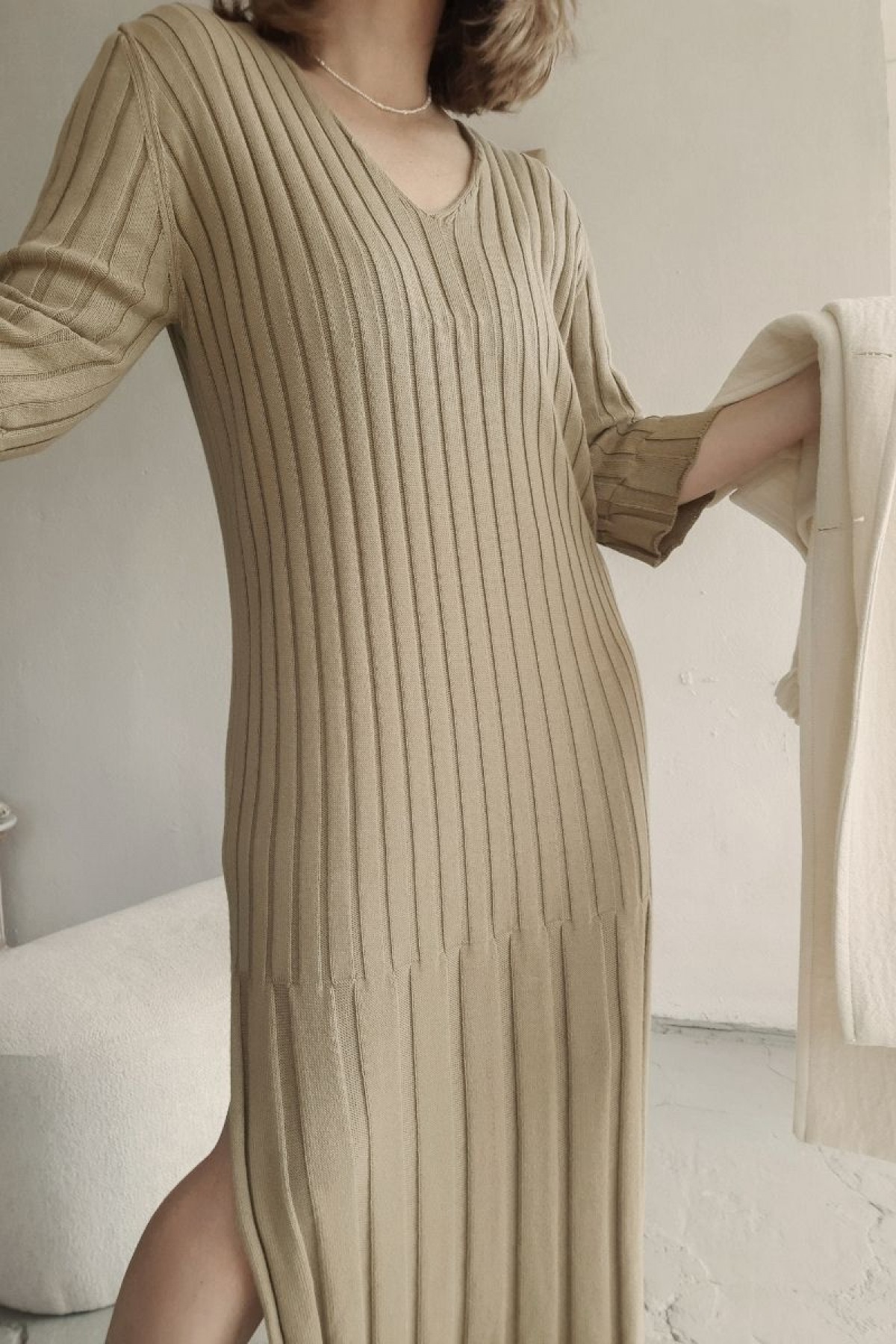 COTTON RIBBED DRESS IN BEIGE
